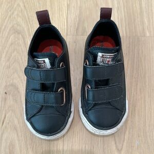 EUC leather converse size 6